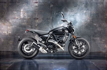 Ducati Scrambler Icon Dark 2025 - Bild 8 Ducati Scrambler Icon Dark 2025 - Bild 8
