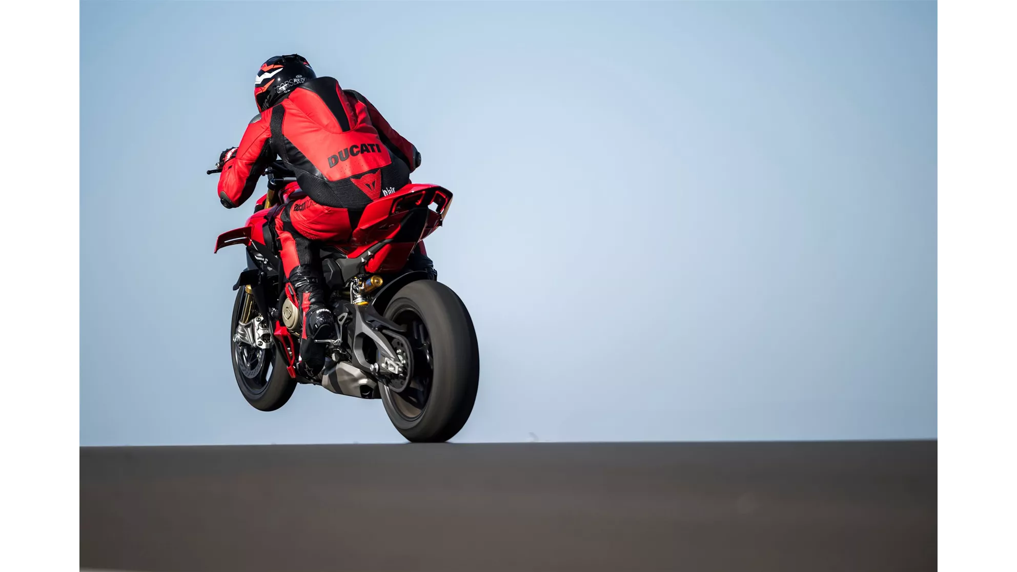 Ducati Streetfighter V4 S 2025 - Image 92 Ducati Streetfighter V4 S 2025 - Image 92
