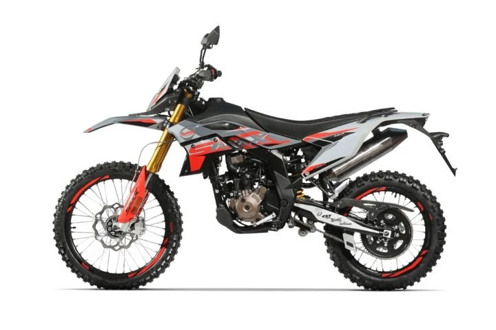 FB Mondial SMX 125i Enduro ABS Bild 4: FB Mondial SMX 125i Enduro ABS