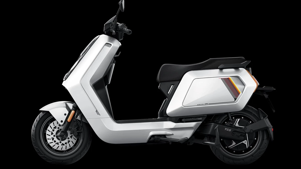 NIU NQiX 300 Bild 12: NIU NQiX 300