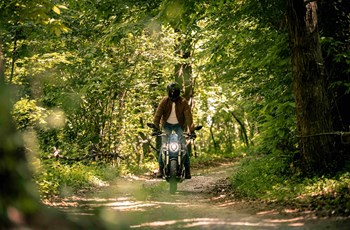 Super Soco TC Wanderer 45 km/h 2025 - Bild 3