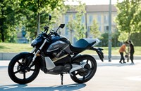 Super Soco TS Streethunter 75 km/h 2025 - Bild 6