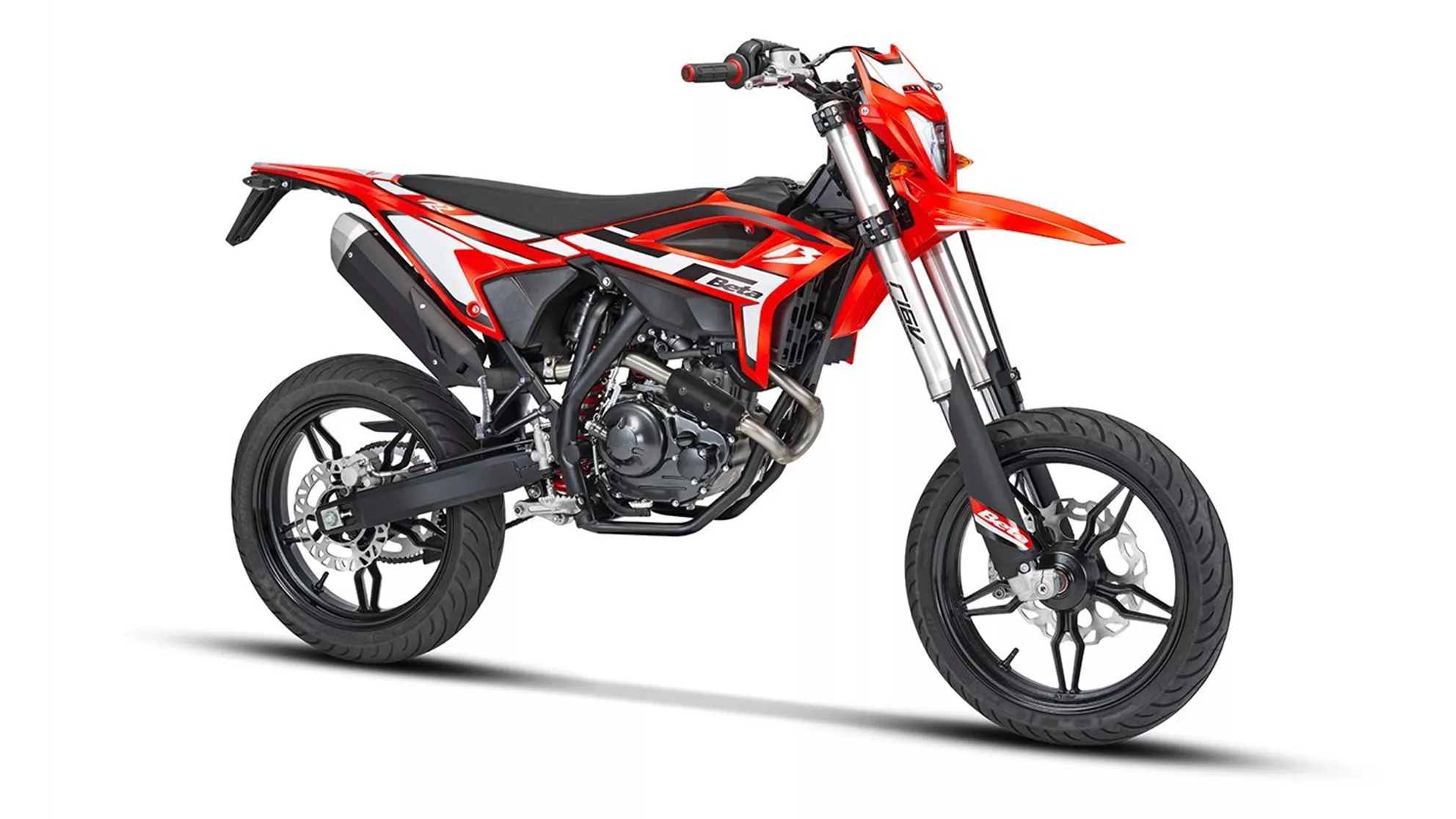 Beta RR Motard 125 T - Image 4 Beta RR Motard 125 T - Image 4
