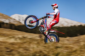 Beta Evo 300 2T Factory 2025 - Bild 3