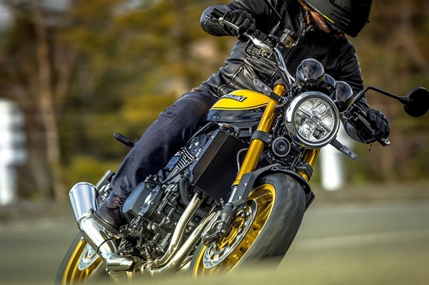 Kawasaki Z900 RS SE () - Bild 8