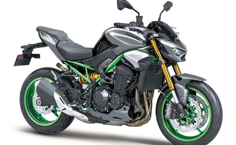 Kawasaki Z900 SE Bild 4: Kawasaki Z900 SE