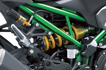 Kawasaki Z900 SE 2025 - Bild 8 Kawasaki Z900 SE 2025 - Bild 8