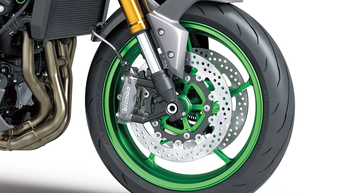 Kawasaki Z900 SE Bild 6: Kawasaki Z900 SE