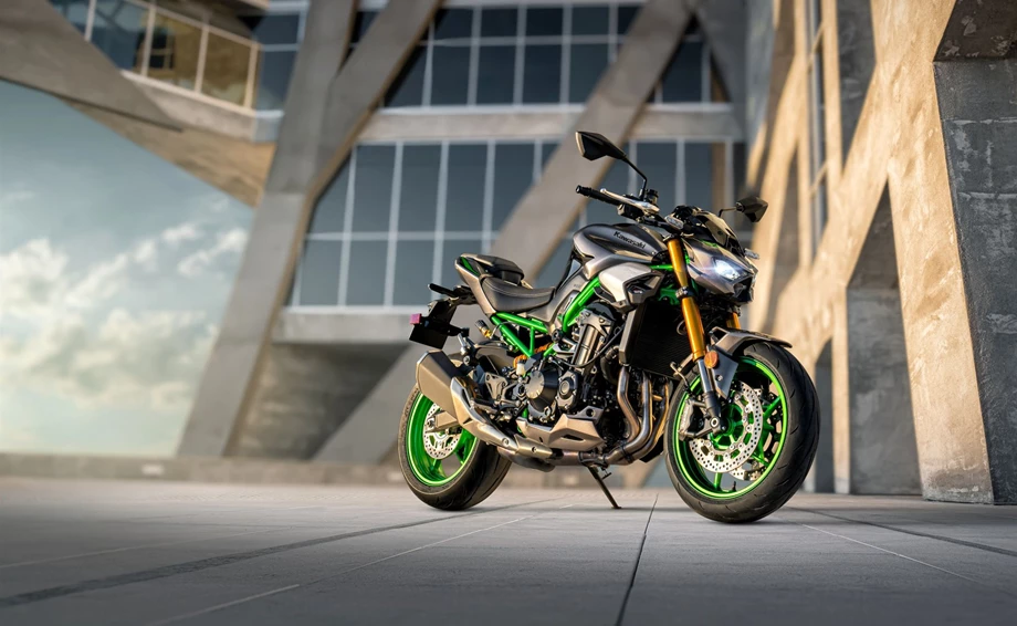 Kawasaki Z900 SE Bild 9: Kawasaki Z900 SE