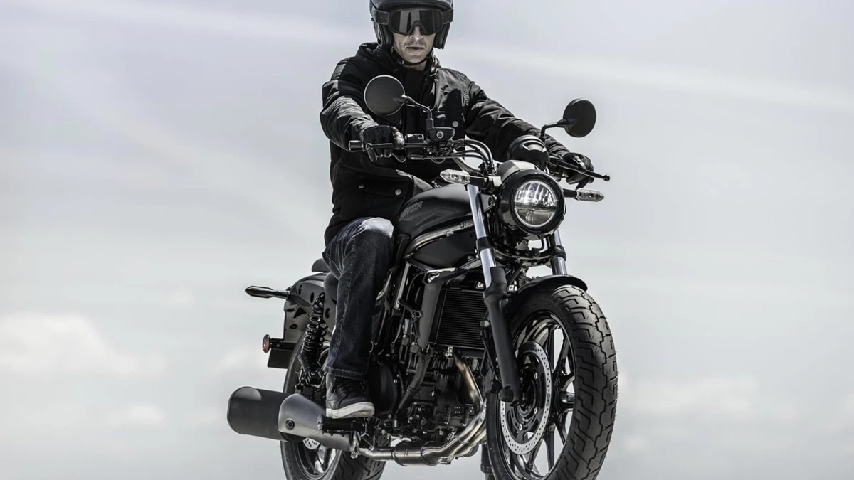 Kawasaki Eliminator 500 Bild 5: Kawasaki Eliminator 500