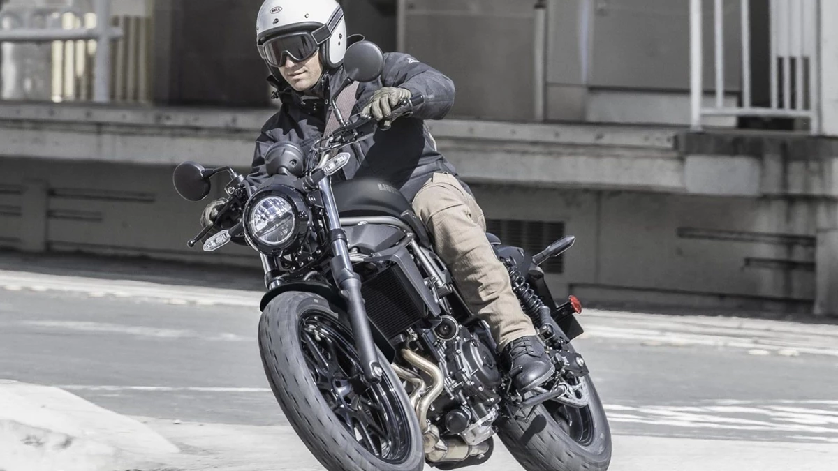 Kawasaki Eliminator 500 Bild 14: Kawasaki Eliminator 500