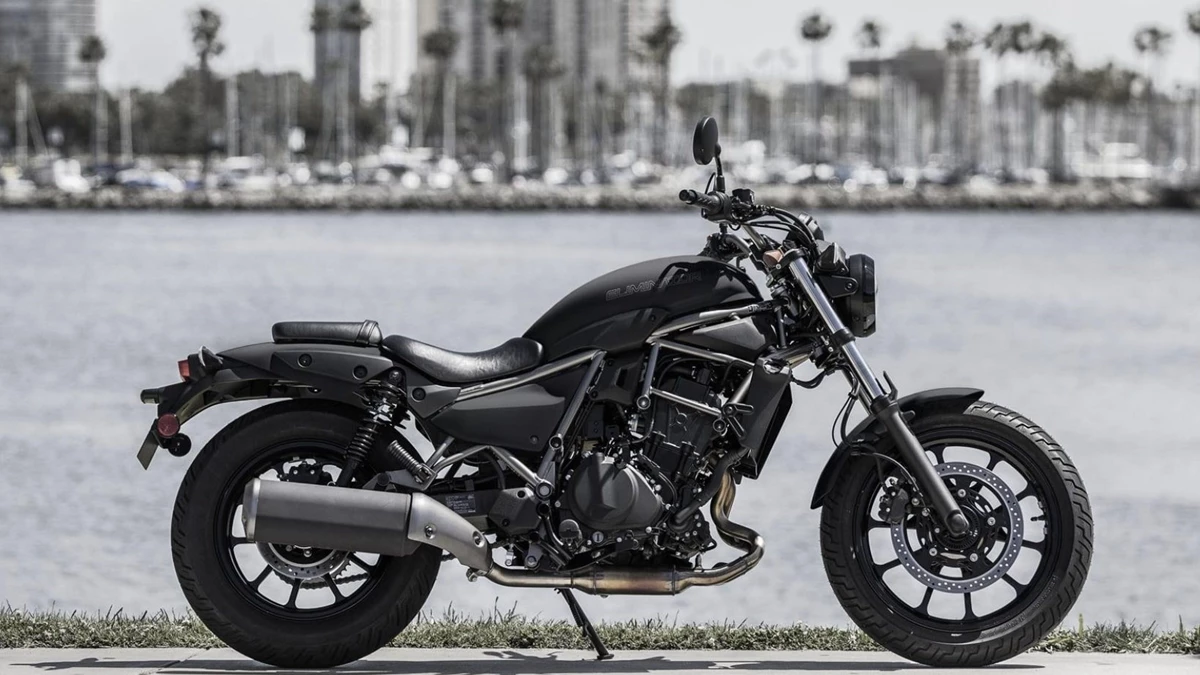 Kawasaki Eliminator 500 Bild 15: Kawasaki Eliminator 500