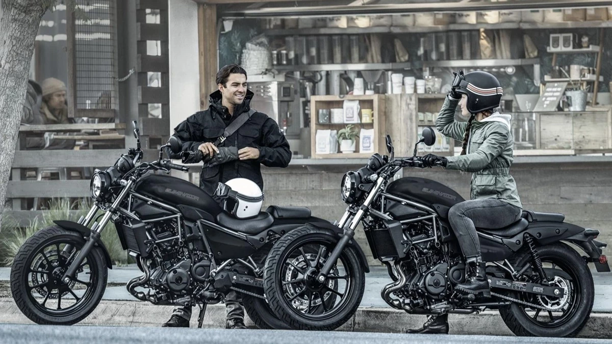 Kawasaki Eliminator 500 Bild 17: Kawasaki Eliminator 500