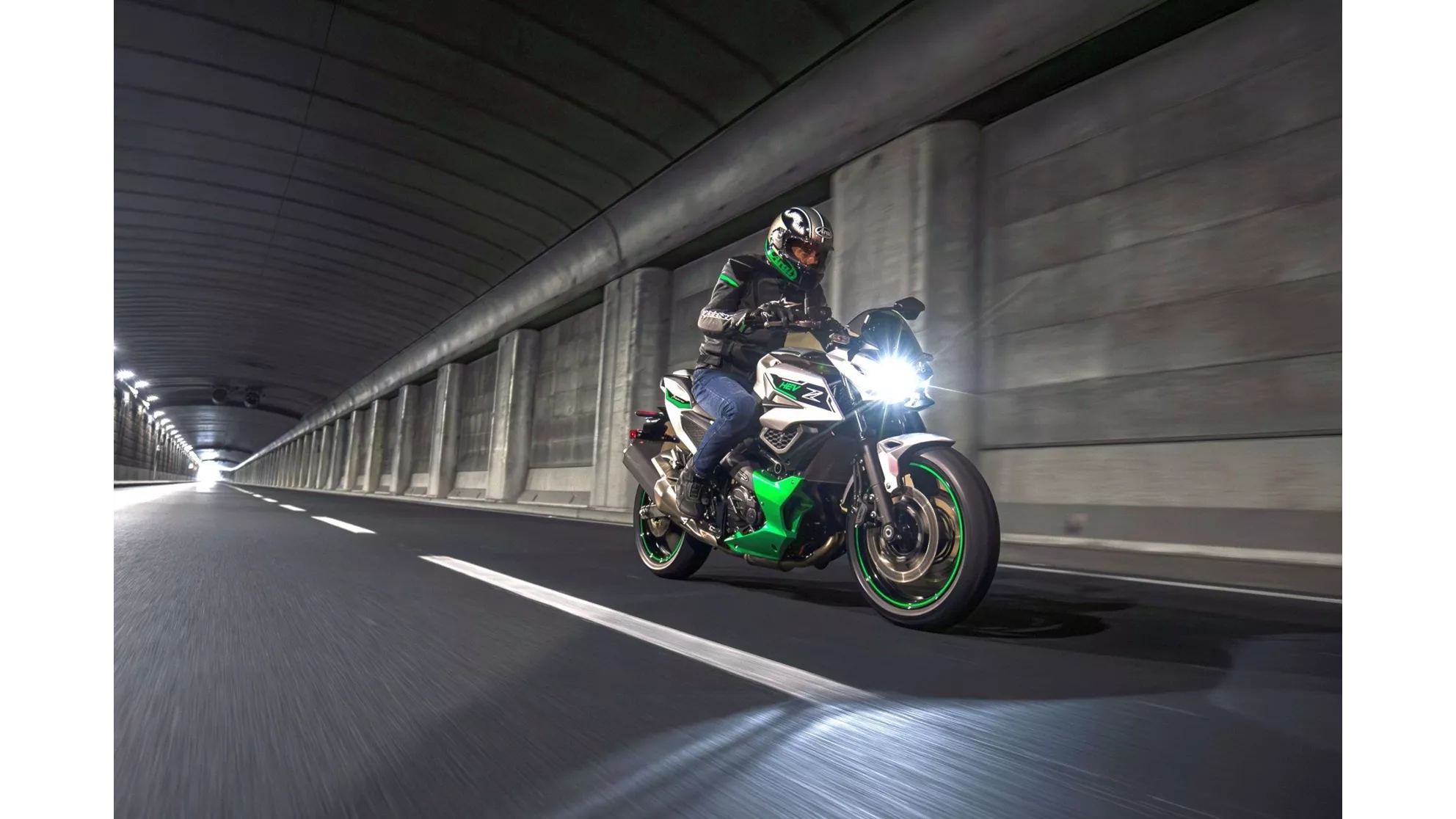 Kawasaki Z7 Hybrid - Image 4 Kawasaki Z7 Hybrid - Image 4