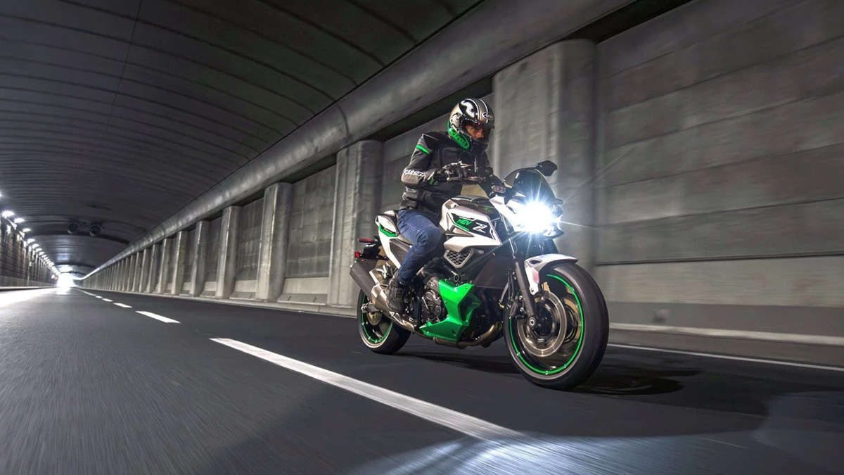 Kawasaki Z7 Hybrid Bild 5: Kawasaki Z7 Hybrid