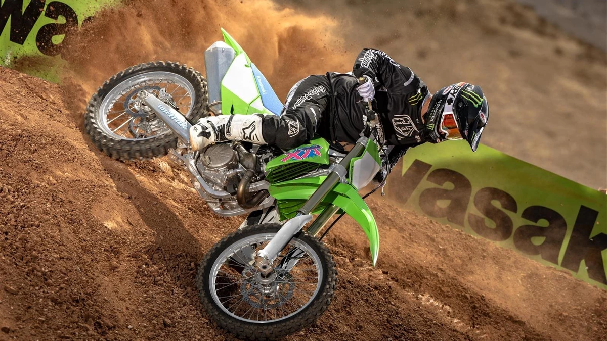 Kawasaki KX450 50th Anniversary Edition Bild 2: Kawasaki KX450 50th Anniversary Edition