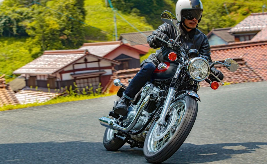 Kawasaki W800 Bild 8: Kawasaki W800