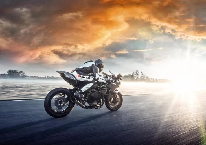 Kawasaki Ninja H2R Bild 4: Kawasaki Ninja H2R