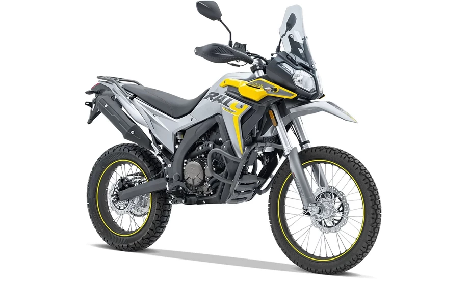 Voge 300 Rally Bild 11: Voge 300 Rally