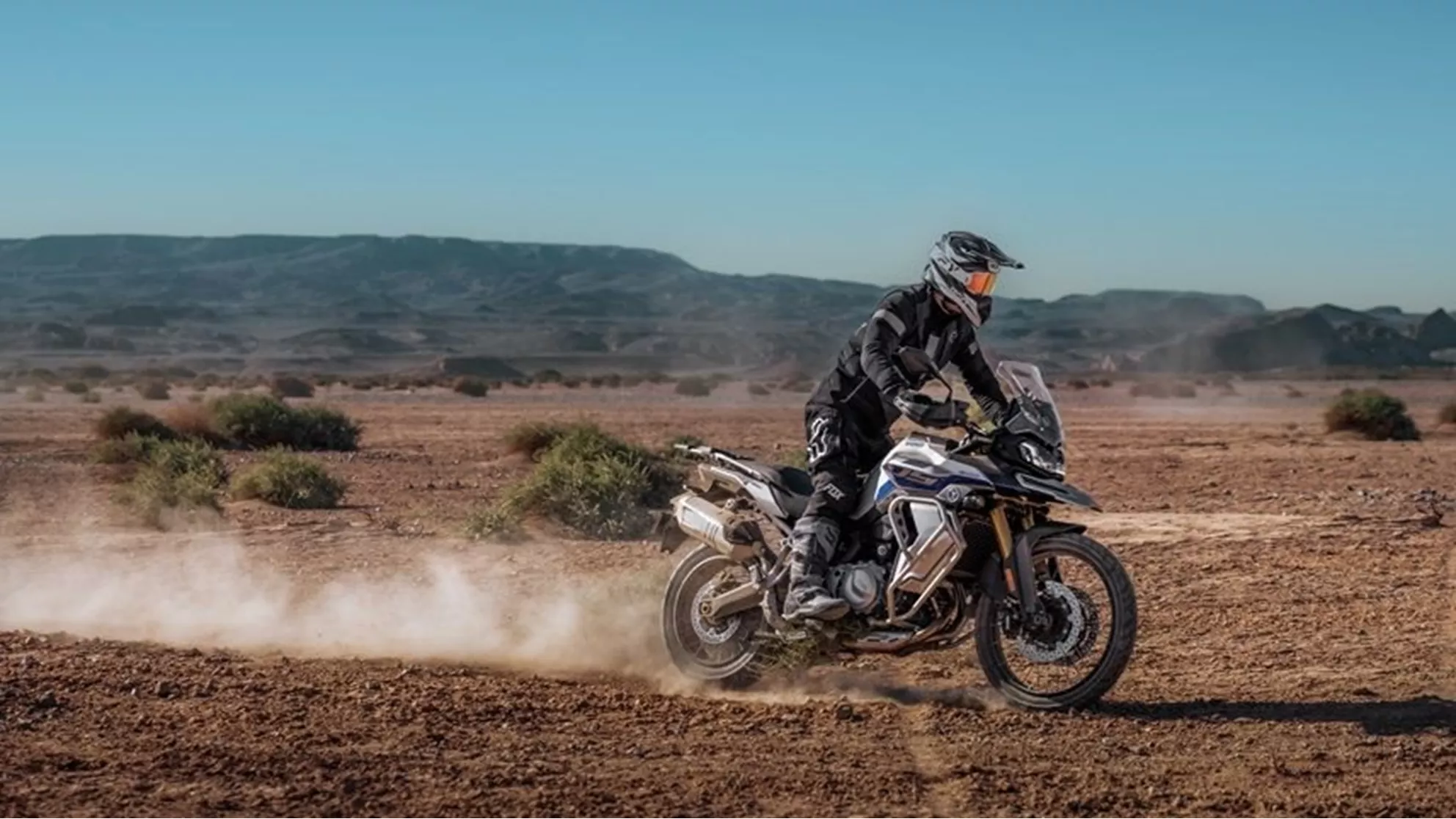 Voge Valico 900i DSX - Kép 1 Voge Valico 900i DSX - Kép 1