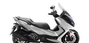 Voge SR4 350i ABS 2023 vs Zontes 350 E 2025