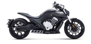 Benda LFC 700 2025 vs CFMOTO 675NK 2025