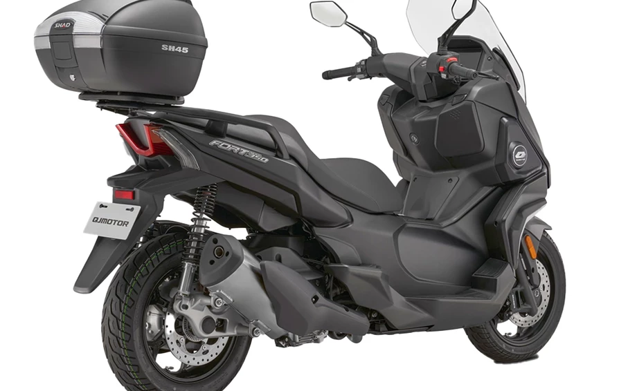 QJ Motor Fort 400 Bild 5: QJ Motor Fort 400