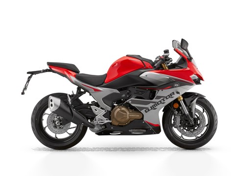 QJ Motor SRK 600 RS 