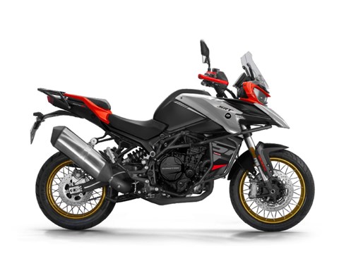 QJ Motor SRT 900 SX 