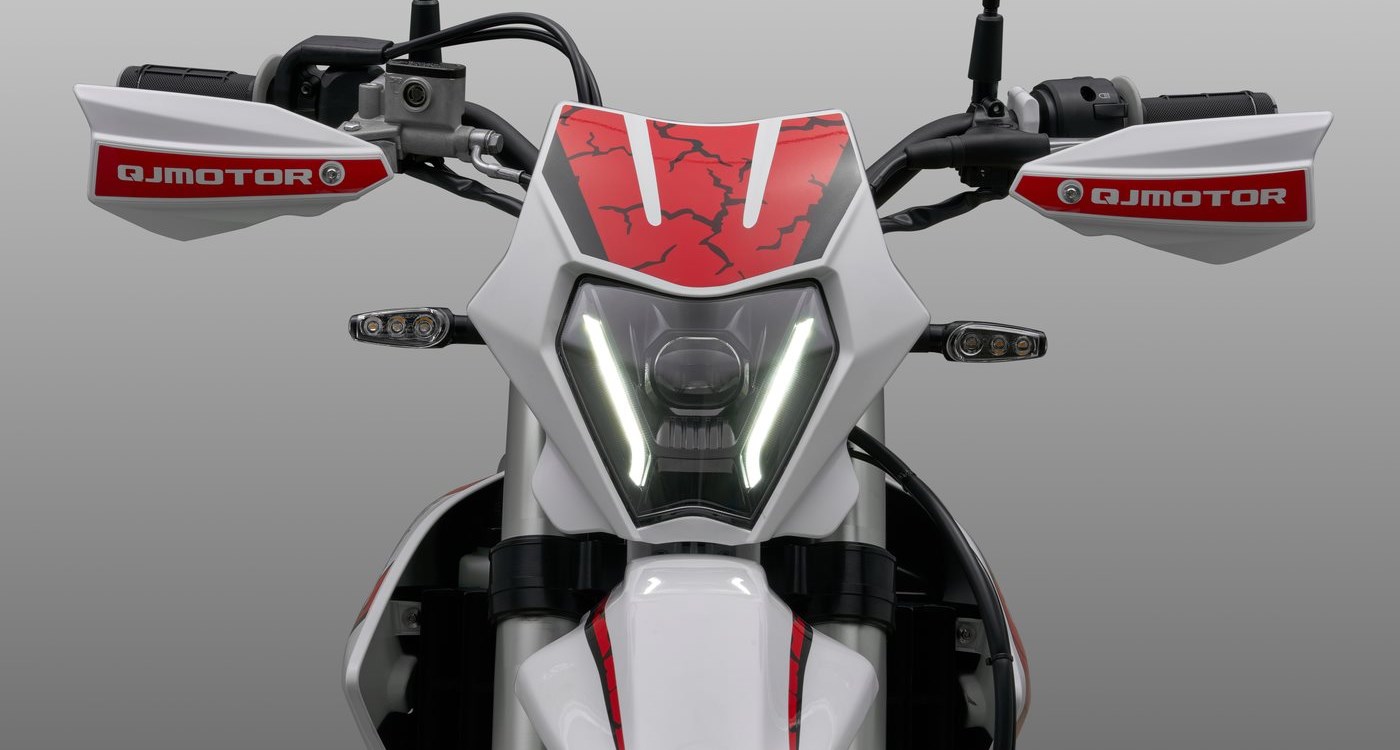 Zum Vergrößern bitte anklicken! QJ Motor COV 125X