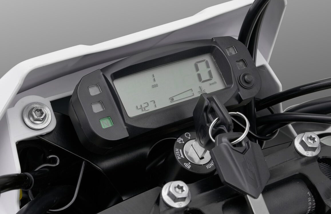 Zum Vergrößern bitte anklicken! QJ Motor COV 125X