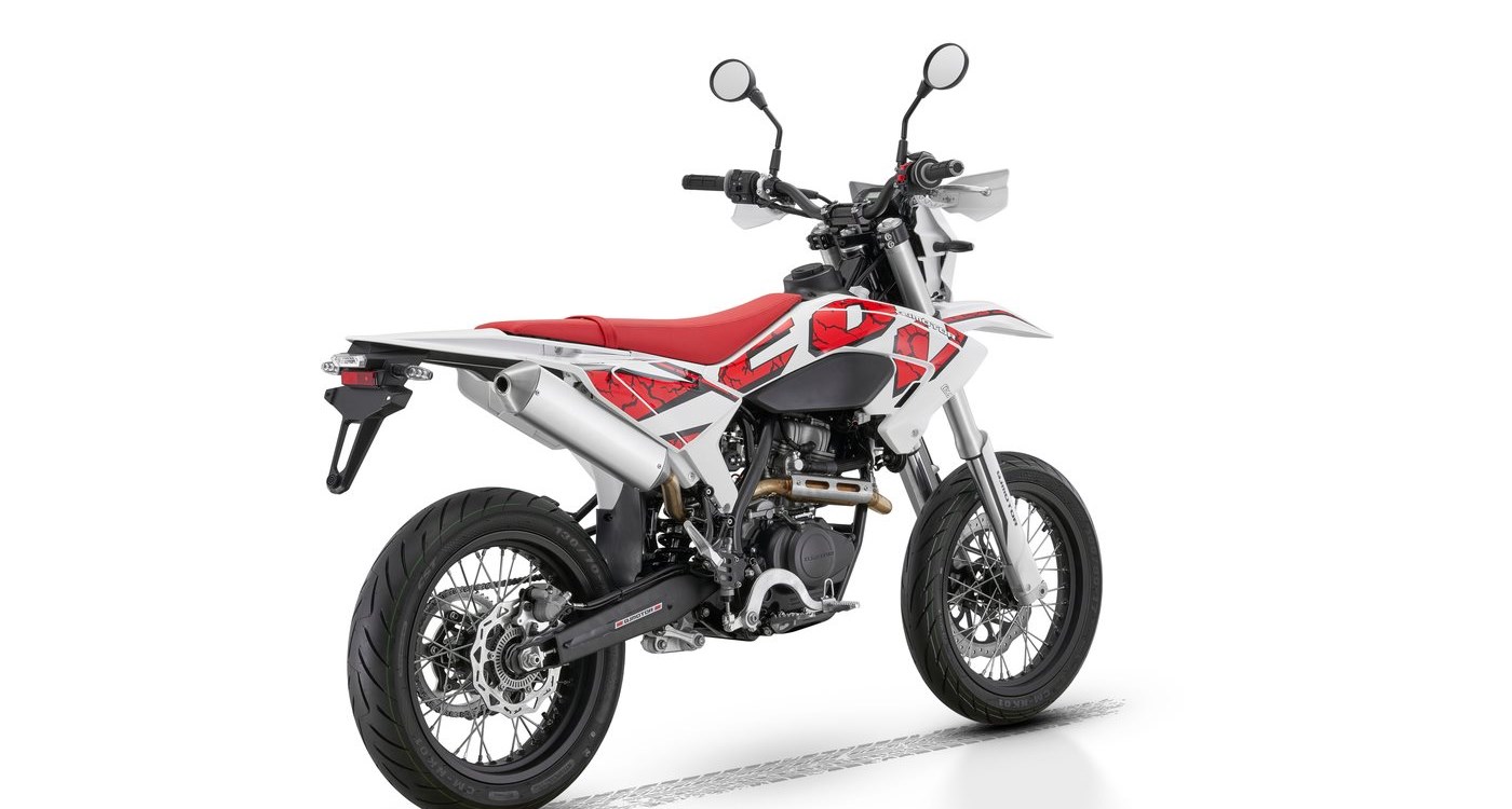 Zum Vergrößern bitte anklicken! QJ Motor COV 125X