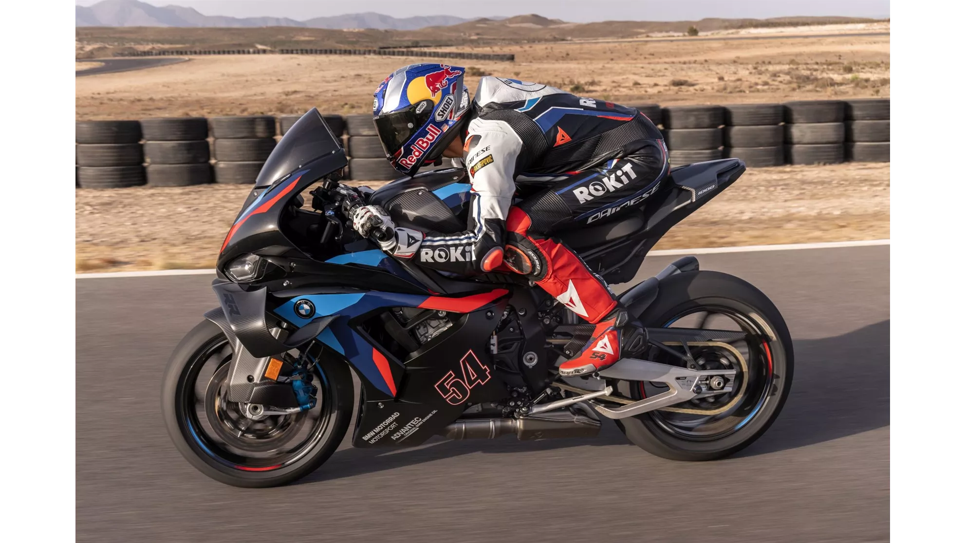 BMW M 1000 RR - Image 12 BMW M 1000 RR - Image 12