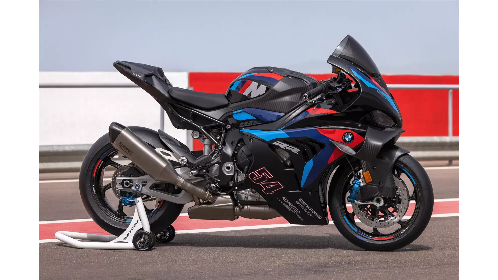 BMW M 1000 RR - Image 15 BMW M 1000 RR - Image 15
