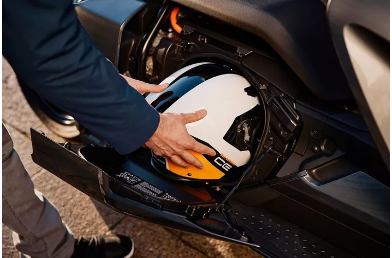 BMW CE 04 2025 BMW CE 04 2025