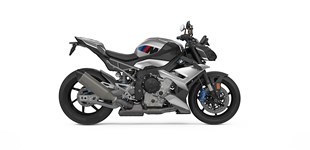 Honda CBR1000RR-R Fireblade SP 2024 vs BMW M 1000 R 2025