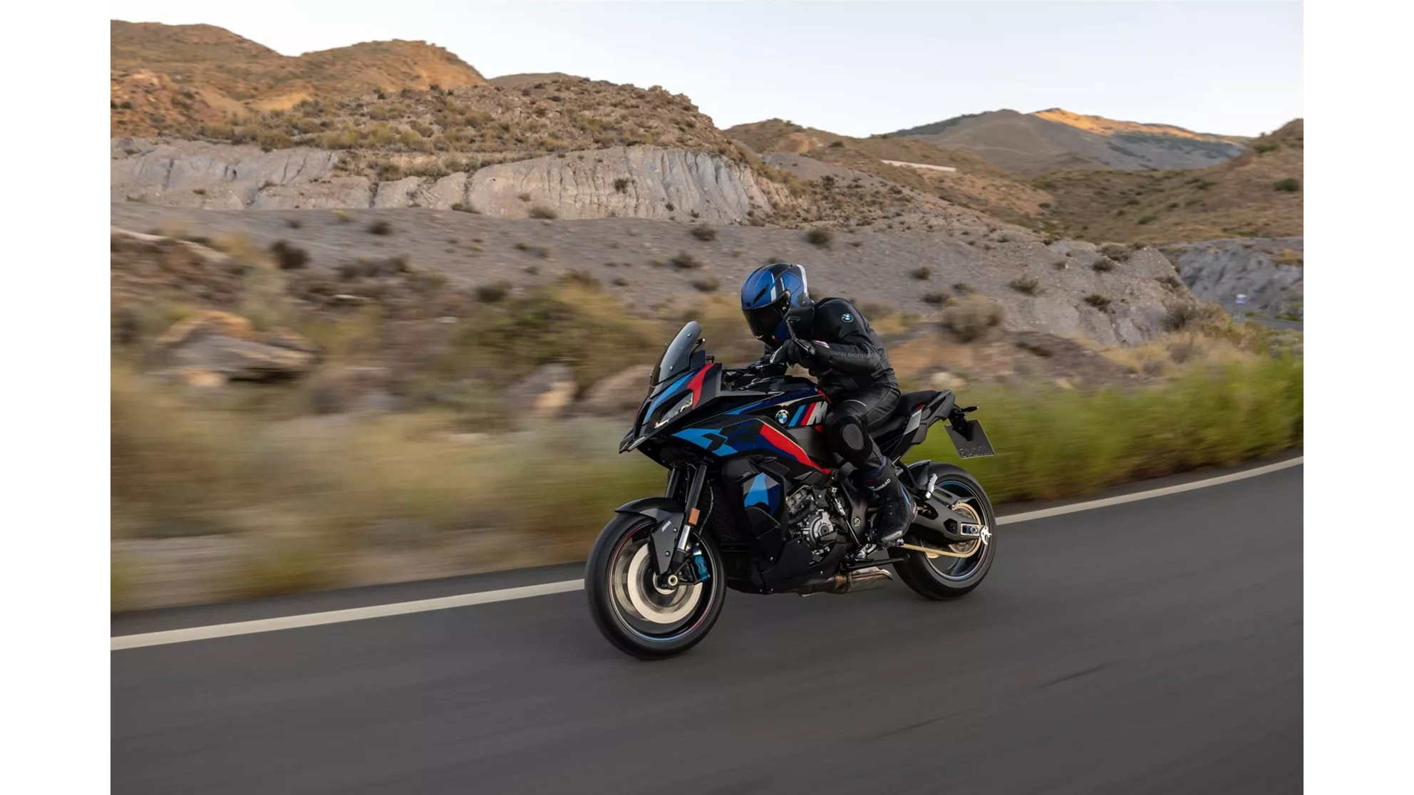 BMW M 1000 XR - Obraz 4 BMW M 1000 XR - Obraz 4