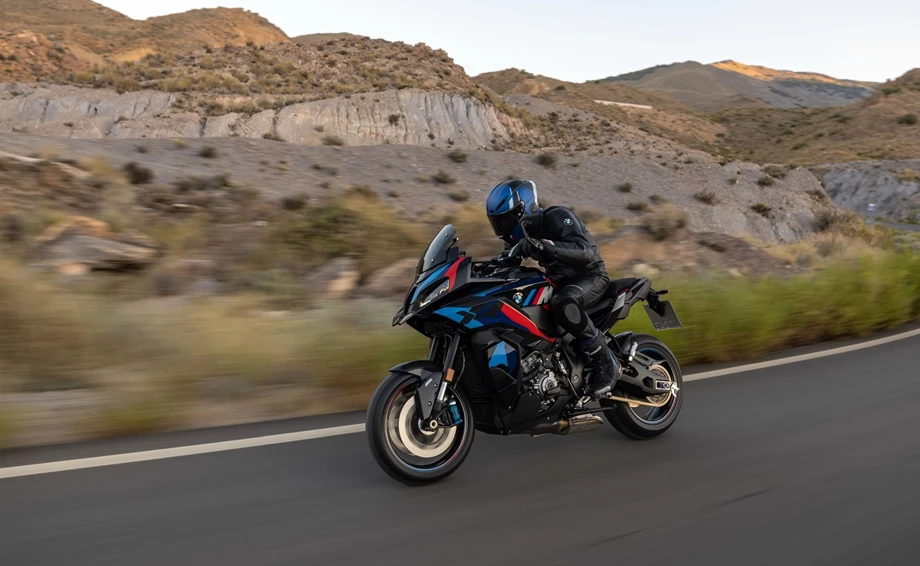 BMW M 1000 XR Bild 6: BMW M 1000 XR
