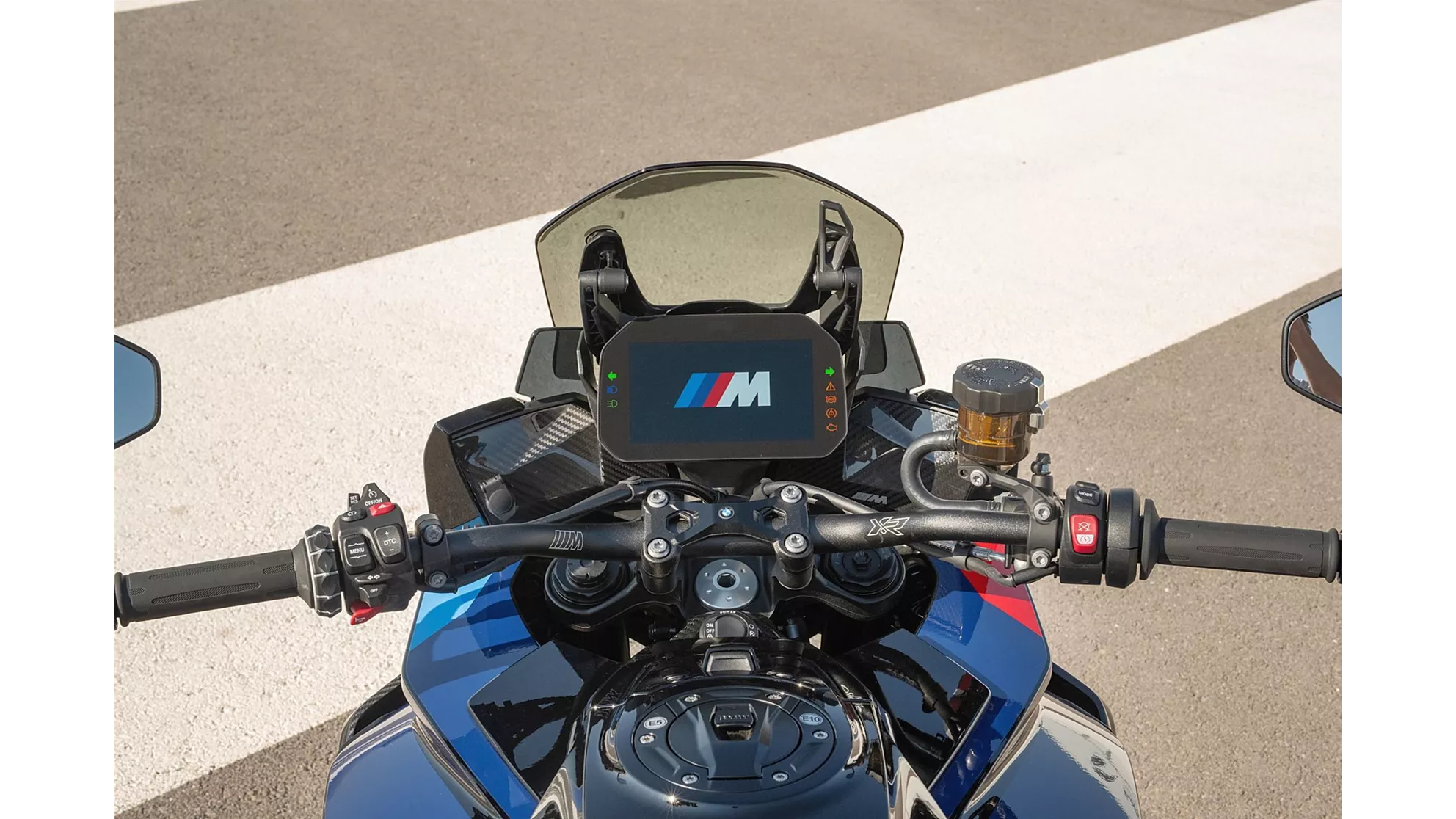 BMW M 1000 XR - Obraz 6 BMW M 1000 XR - Obraz 6