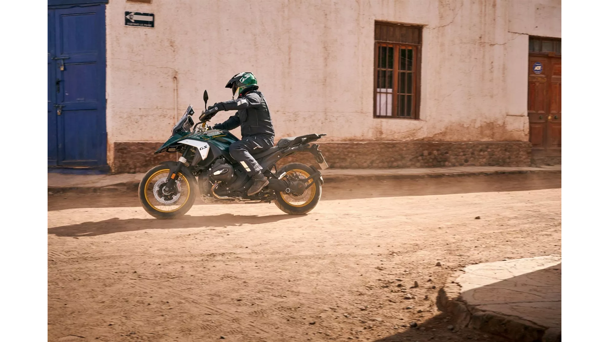 BMW R 1300 GS - Image 15 BMW R 1300 GS - Image 15