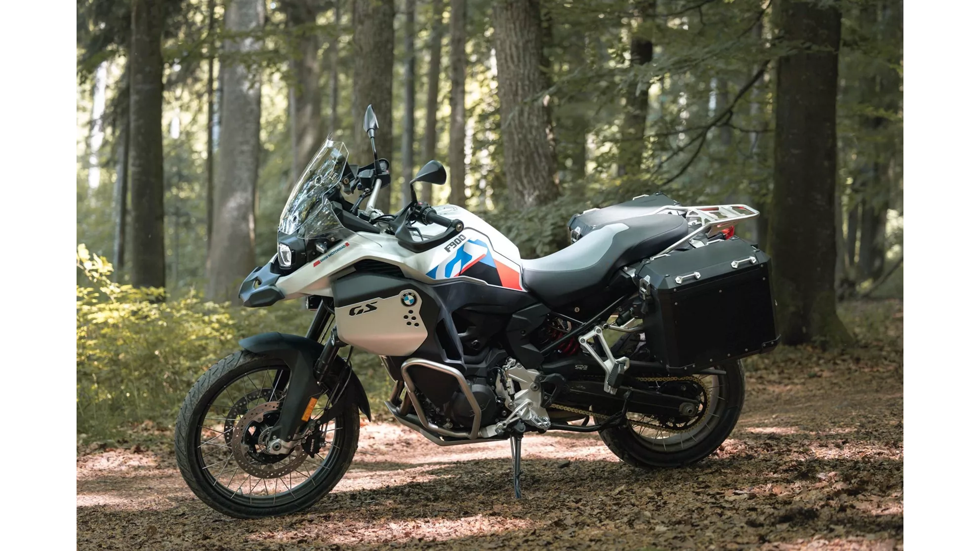 BMW F 900 GS Adventure - Image 10 BMW F 900 GS Adventure - Image 10