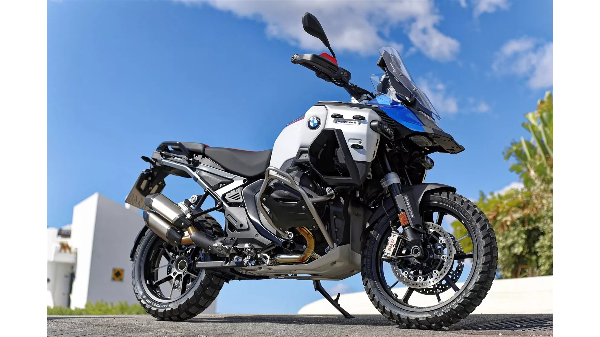 BMW R 1300 GS Adventure 2025 - Image 57 BMW R 1300 GS Adventure 2025 - Image 57