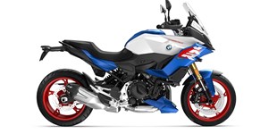 Honda NT700V Deauville 2014 vs BMW F 900 XR 2025
