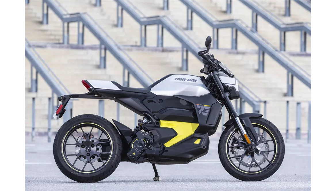 Can-Am Pulse 73' 2025 Can-Am Pulse 73' 2025