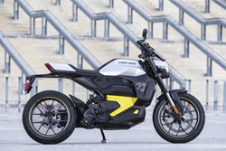 Can-Am Pulse 73' 2025