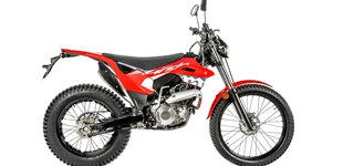 Montesa COTA 4RIDE 2025 vs Beta Evo 300 4Takt 2018 Montesa COTA 4RIDE 2025 vs Beta Evo 300 4Takt 2018