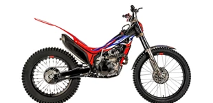 Montesa Cota 301RR 2025 vs Montesa Cota 301RR 2021 Montesa Cota 301RR 2025 vs Montesa Cota 301RR 2021
