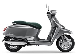 Lambretta X300