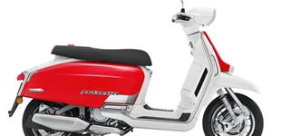 Lambretta X300 2025 vs Lambretta G350 Series II 2025 Lambretta X300 2025 vs Lambretta G350 Series II 2025