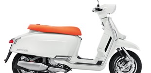 Lambretta G350 Series I 2025 vs Vespa GTS 300 i.e. 2013